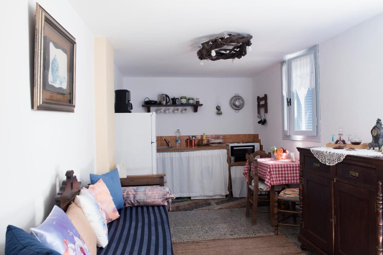 Calderimi Traditional Houses Φηρά Εξωτερικό φωτογραφία